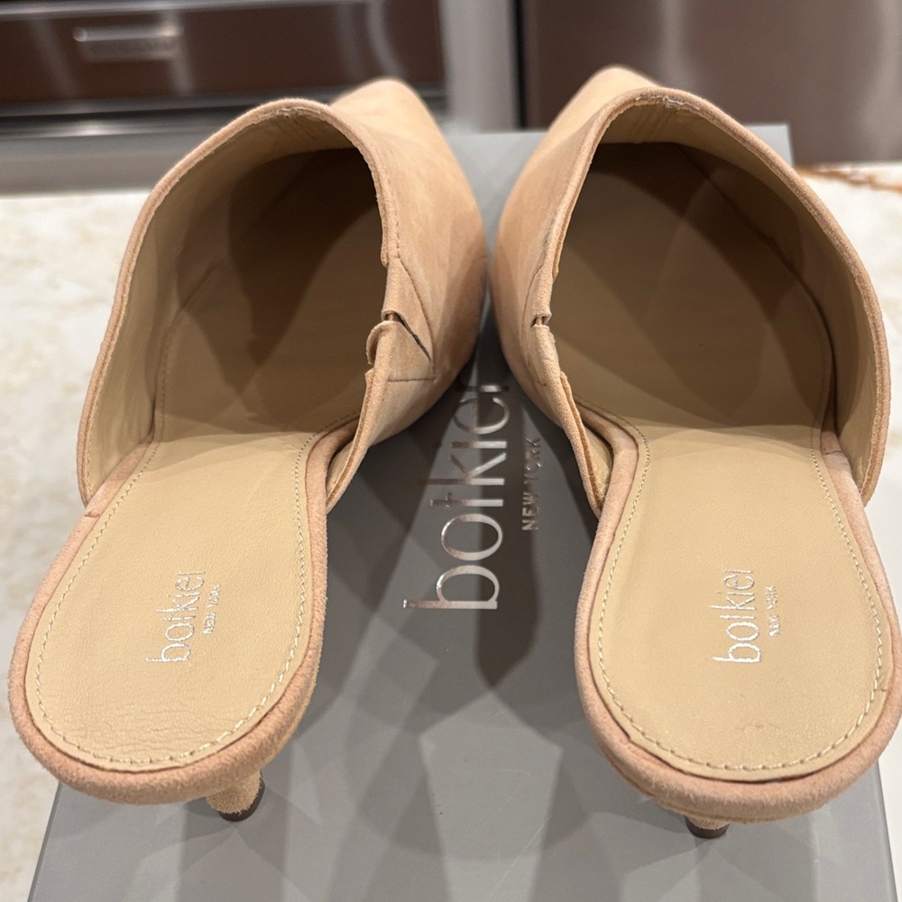 Botkier Women's Beige/Tan Mules 2.5 inch heel - Picture 5 of 15